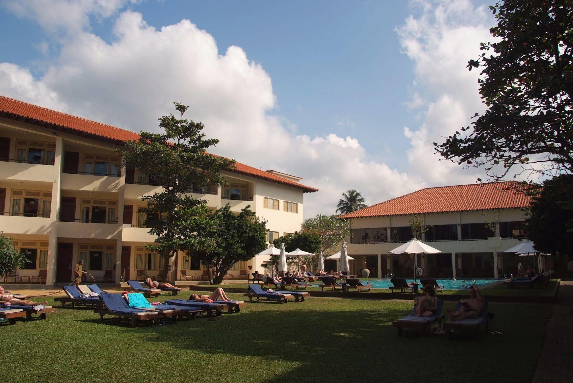 Mermaid Hotel & Club Καλουτάρα Εξωτερικό φωτογραφία