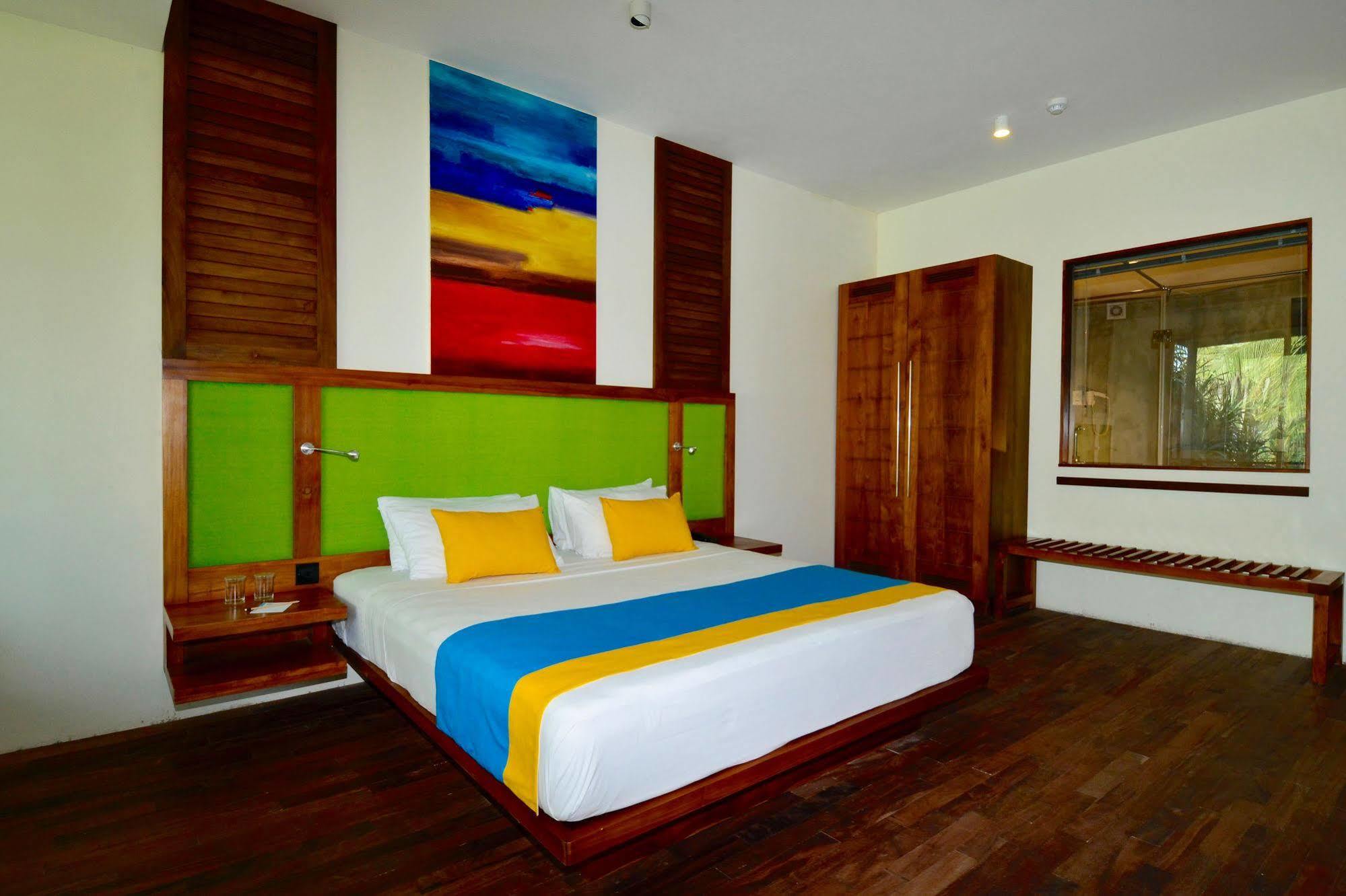 Mermaid Hotel & Club Καλουτάρα Εξωτερικό φωτογραφία